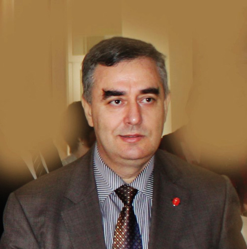 Dr.Can Demir